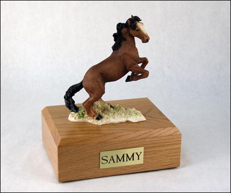 Horse, Mustang, Brown - Figurine Urn